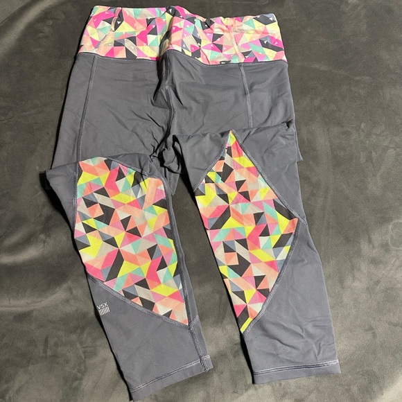 Victorias Secret VSX Sport athletic leggings and sports bra set - Picture 2 of 5